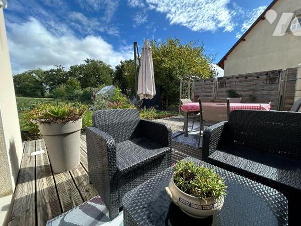 Liffré - Maison de plain-pied de 2018, 3 chambres et joli jardin arboré

À proximité immédiat...