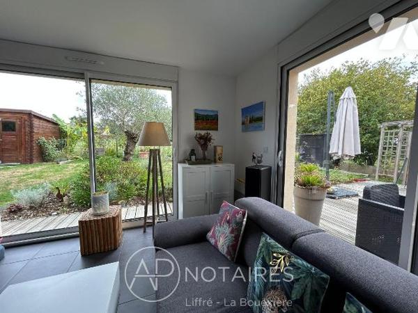 Liffré - Maison de plain-pied de 2018, 3 chambres et joli jardin arboré

À proximité immédiat...