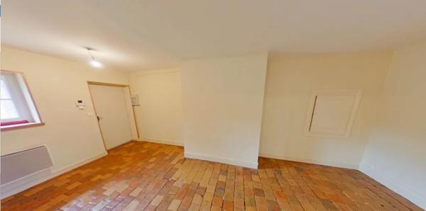 APPARTEMENT T3 A LOUER - LYON 9EME ARRONDISSEMENT Montessuy-Le Vergoin 69.02 m 2 870 € charges comprises par mois