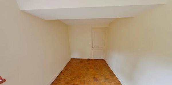 APPARTEMENT T3 A LOUER - LYON 9EME ARRONDISSEMENT Montessuy-Le Vergoin 69.02 m 2 870 € charges comprises par mois