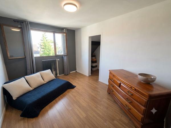 Le charme Authentique du Quartier des Cottages à Tremblay en France (Pavillon F7)