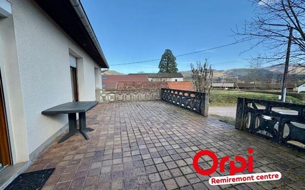 Maison à vendre    5 pièces • 211,69 m2 Le Syndicat