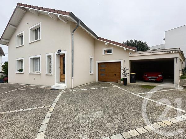 Appartement F3 à vendre  3 pièces - 81,98 m2 VILLARS LES DOMBES - 01