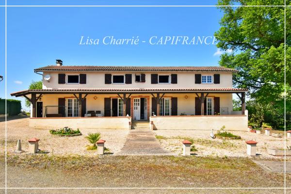 Propriété de charme à vendre 8 pièces proche de NOGARO (32) 240 m2 habitables implantée sur 9 HECTARES de terrain SANS VIS-A-VIS, CAMPAGNE GERSOISE