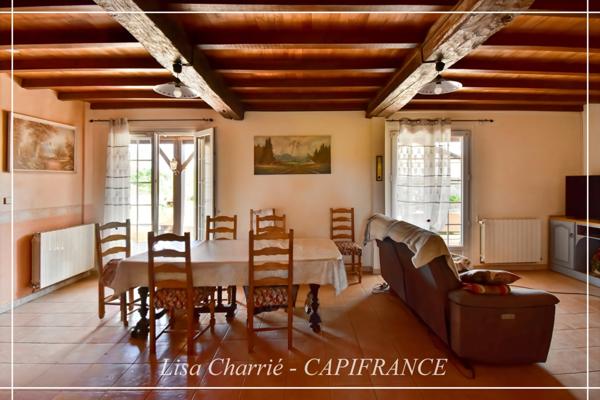 Propriété de charme à vendre 8 pièces proche de NOGARO (32) 240 m2 habitables implantée sur 9 HECTARES de terrain SANS VIS-A-VIS, CAMPAGNE GERSOISE