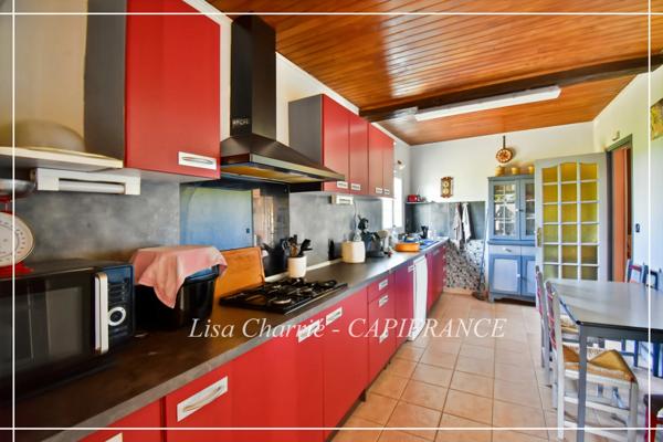 Propriété de charme à vendre 8 pièces proche de NOGARO (32) 240 m2 habitables implantée sur 9 HECTARES de terrain SANS VIS-A-VIS, CAMPAGNE GERSOISE