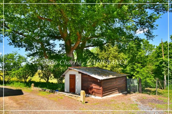 Propriété de charme à vendre 8 pièces proche de NOGARO (32) 240 m2 habitables implantée sur 9 HECTARES de terrain SANS VIS-A-VIS, CAMPAGNE GERSOISE