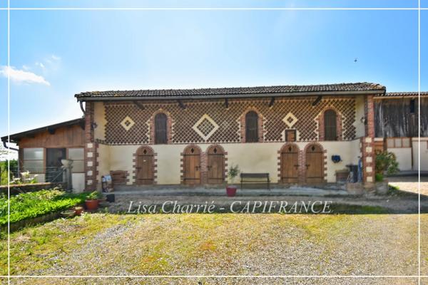 Propriété de charme à vendre 8 pièces proche de NOGARO (32) 240 m2 habitables implantée sur 9 HECTARES de terrain SANS VIS-A-VIS, CAMPAGNE GERSOISE