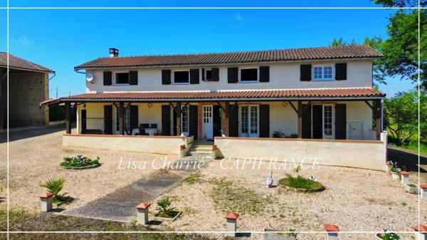Propriété de charme à vendre 8 pièces proche de NOGARO (32) 240 m2 habitables implantée sur 9 HECTARES de terrain SANS VIS-A-VIS, CAMPAGNE GERSOISE