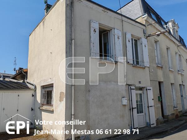 Thouars Maison ancienne Ajouter à ma sélection Référence : 6387