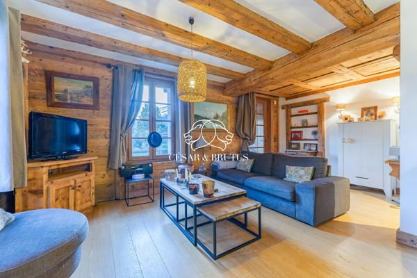RARE À LA VENTE : le charme d’un appartement dans un chalet à MEGEVE