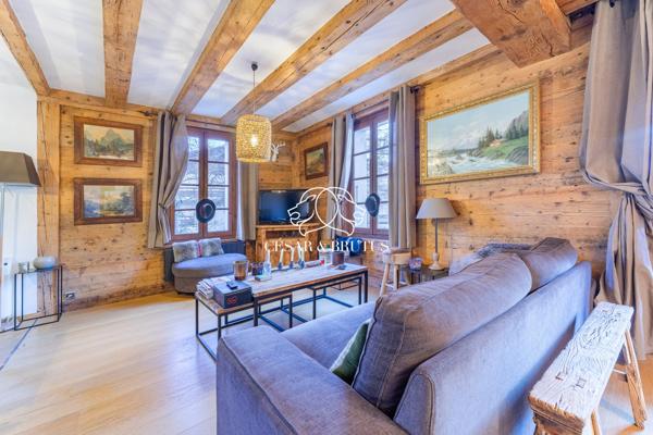 RARE À LA VENTE : le charme d’un appartement dans un chalet à MEGEVE