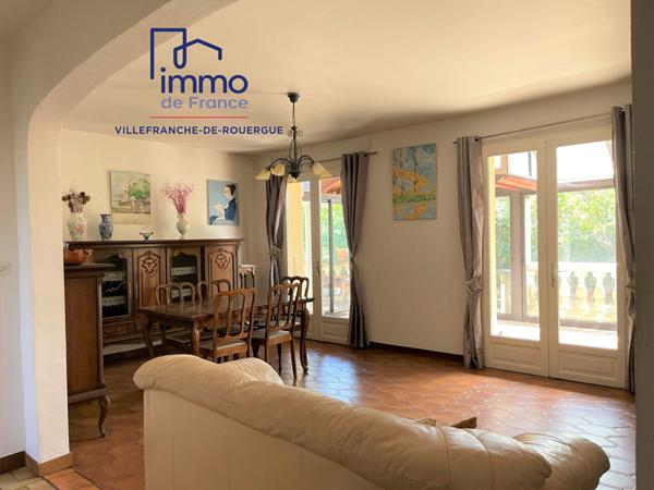 Plain-pied  156 m², 6 chambres a proximité immédiate à pied d'écoles, lycées et tous commerces