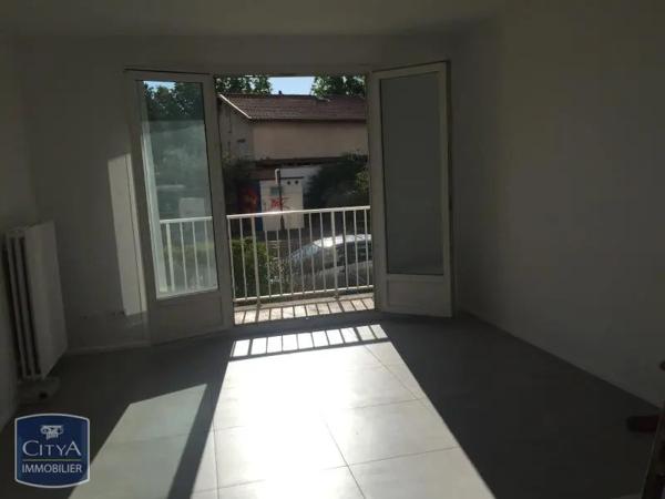 Appartement à louer 3 pièces 65.22m² Vaulx-en-Velin (69120)