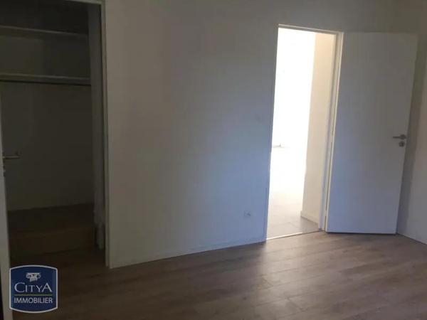 Appartement à louer 3 pièces 65.22m² Vaulx-en-Velin (69120)