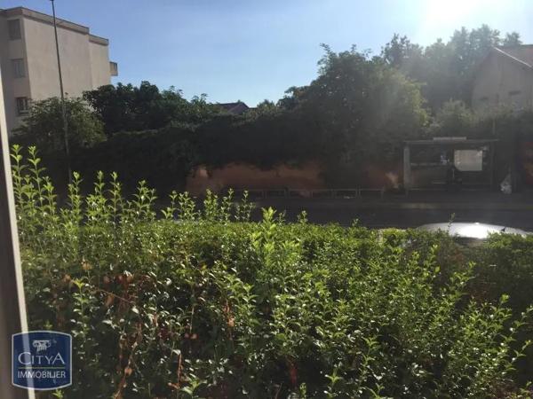 Appartement à louer 3 pièces 65.22m² Vaulx-en-Velin (69120)