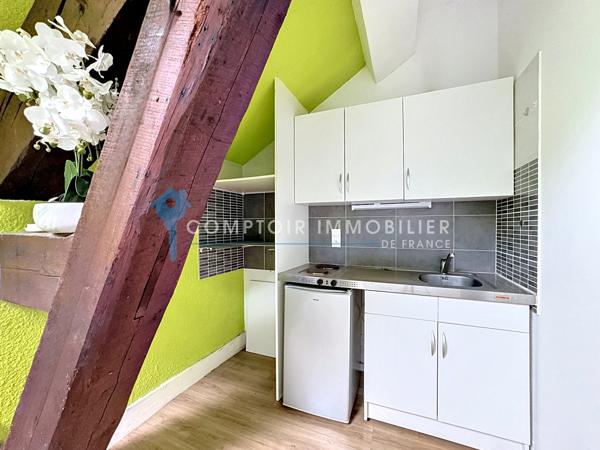 Studio
                                                                                                                                                                                                                                                                                                                        1 pièce(s)                                                                                                                                                                                                                                                                                                                              25  m²