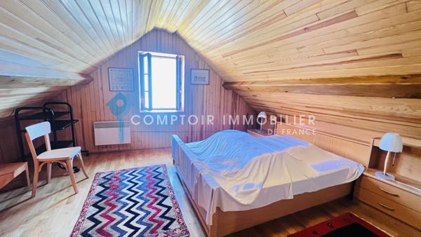 Maison
                                                                                                                                                                                                                                                                                                                        7 pièce(s)                                                                                                                                                                                                          5 chambre(s)                                                                                                                                                                                                          180  m²