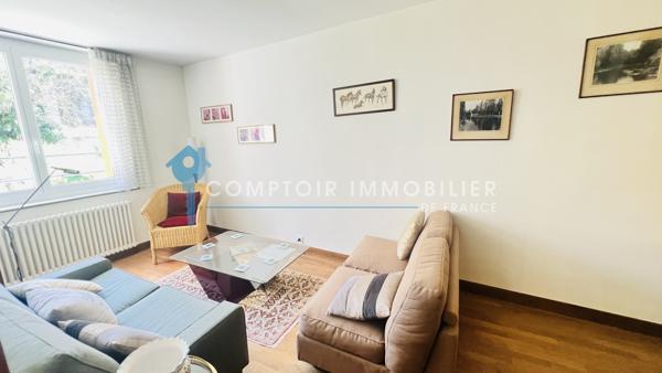 Maison
                                                                                                                                                                                                                                                                                                                        7 pièce(s)                                                                                                                                                                                                          5 chambre(s)                                                                                                                                                                                                          180  m²