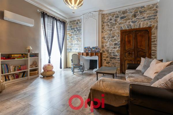 Maison à vendre    4 pièces •  Villeneuve-de-Berg