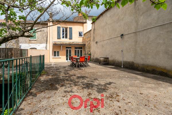 Maison à vendre    4 pièces •  Villeneuve-de-Berg