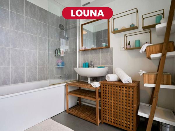 LOUNA - Maison de 115 m2 - Extérieur - Parking