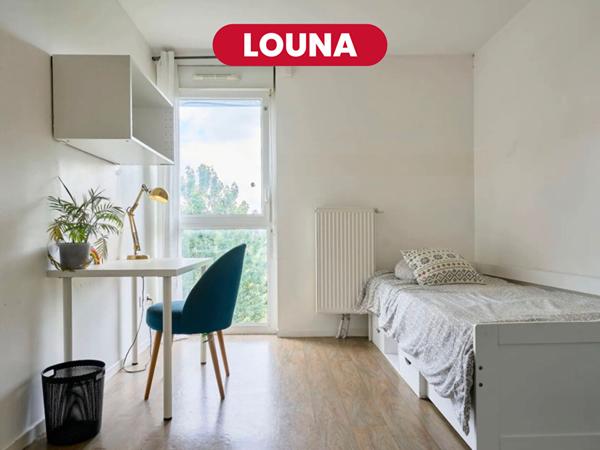 LOUNA - Maison de 115 m2 - Extérieur - Parking