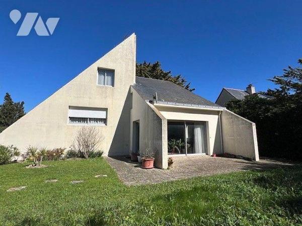 A VENDRE - LA BAULE - SECTEUR DES TROIS FONTAINES - PROCHE CENTRE ET GARE DE LA BAULE 
Dans se...