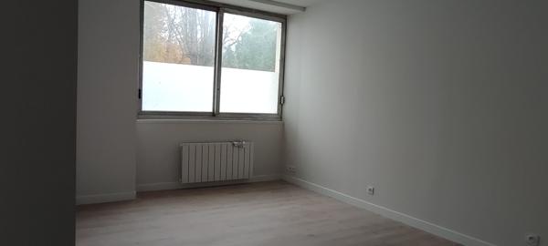 Bureau Nogent Le Rotrou 1 pièce(s)