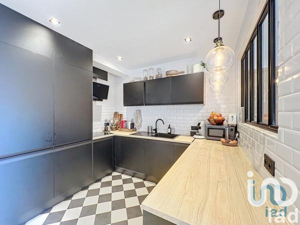 Maison à vendre 4 pièces 103 m² Saint-Germain-Laprade