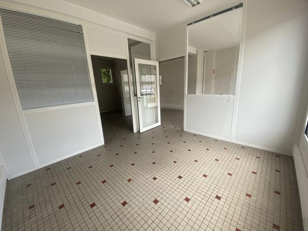 PROCHE CHANTIERS NAVALS,