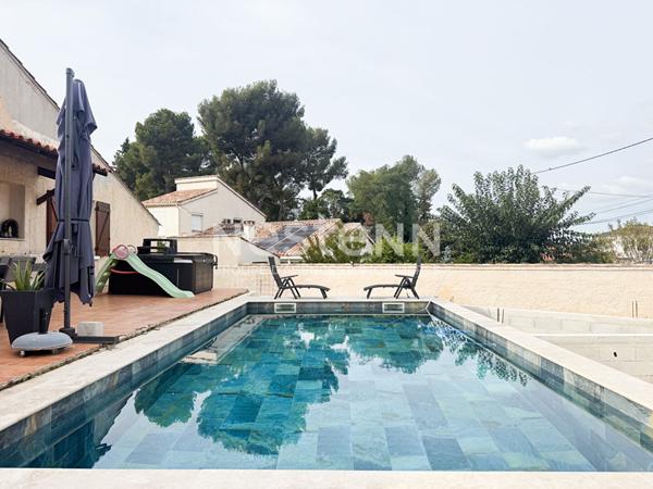 Marignane - A vendre Maison 5 pièces environ 110 m2 avec piscine et carport