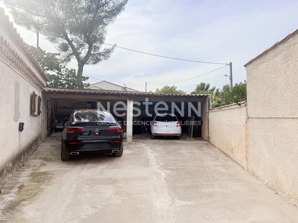 Marignane - A vendre Maison 5 pièces environ 110 m2 avec piscine et carport
