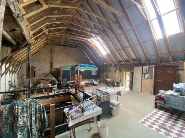 Maison à vendre à Saint-Illide dans le Cantal (15310), ref : 15061-1079964