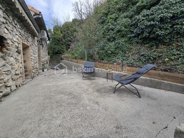 Immeuble mixte de 274 m²