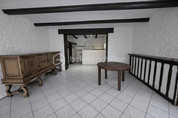 Immeuble mixte de 274 m²