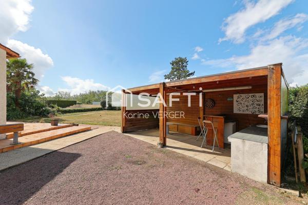 Maison familiale avec piscine à La Guyonnière
