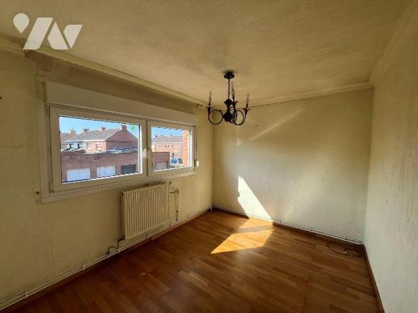 MAISON "BATIR" 104.5 m2 habitables - 3 CHAMBRES - JARDIN - GARAGE - A VENDRE - ST POL SUR MER ...