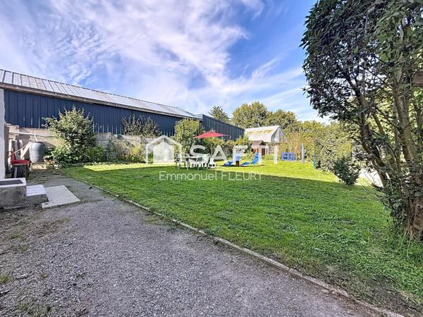 Grande maison sur une parcelle de plus de 4000m2 proche Chezine