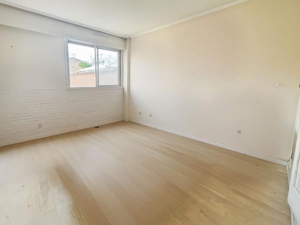 Appartement Paris 3 pièces 65.05 m2