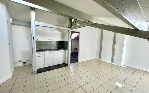 Appartement à louer    3 pièces •  Périgueux