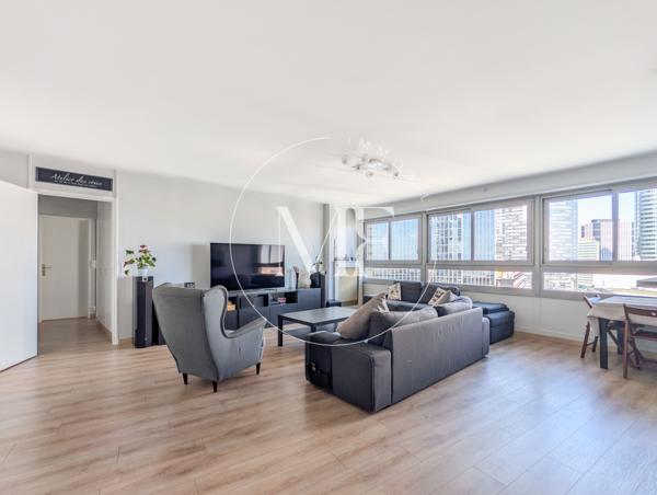 Appartement
         4 pièces
        - 87 m² Exclusivité 449 000 € *