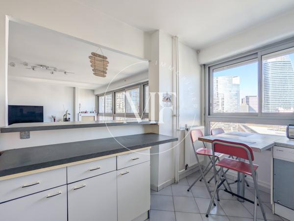Appartement
         4 pièces
        - 87 m² Exclusivité 449 000 € *