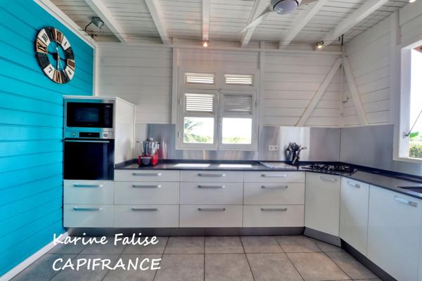 SAINTE LUCE (972) - Villa créole T5 avec bungalow indépendant et piscine – À 300 m de la plage