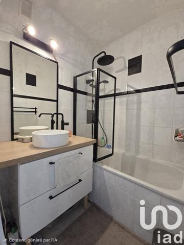 Appartement à vendre 3 pièces 68 m² Saint-Cyr-sur-Loire