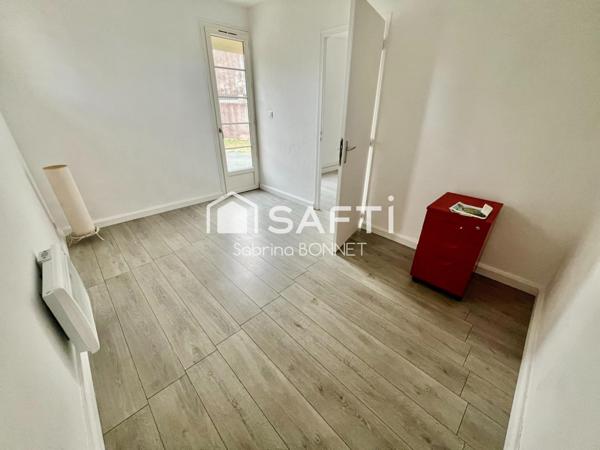 Maison rénovée, possibilité de logements locatif, profession libérale...