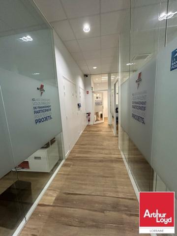 BUREAUX à LOUER de 279 m²