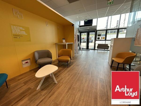 BUREAUX à LOUER de 279 m²