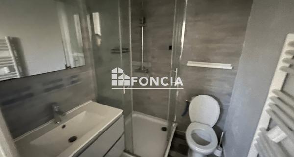 Location Appartement 3 pièces 41.25 m² - Corbeil-essonnes 91100
