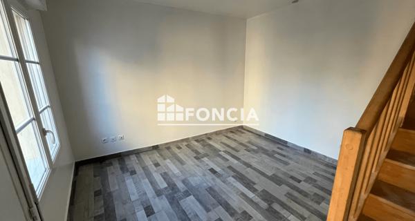 Location Appartement 3 pièces 41.25 m² - Corbeil-essonnes 91100